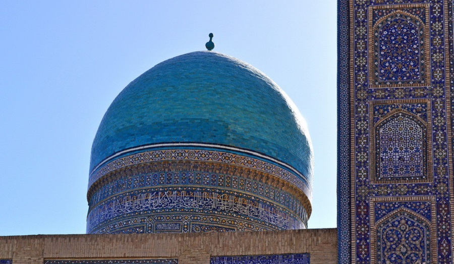 Кызыл-Кыядагы “Азирети Усман” медресесинде ата-энелер чогулушу болуп өттү