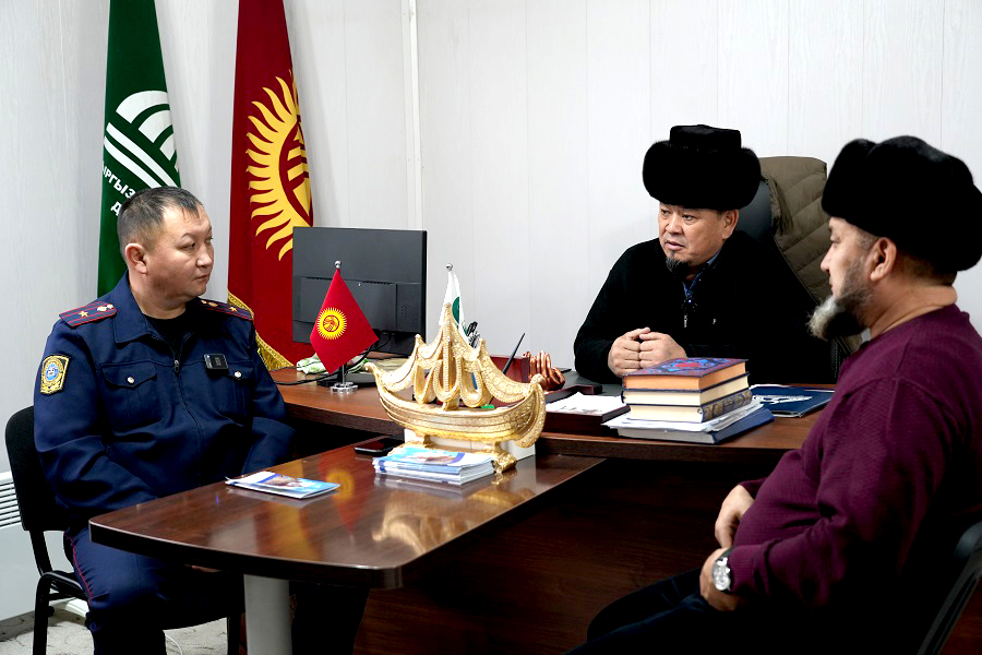 Бишкек шаардык казыятында жол кыймылынын коопсуздугу боюнча кеңешме өттү