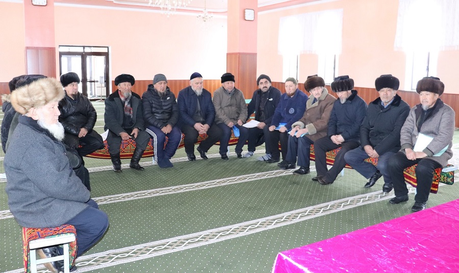 Манас районунун имамдары 2022-жылы аткарган иштери боюнча отчёт тапшырды