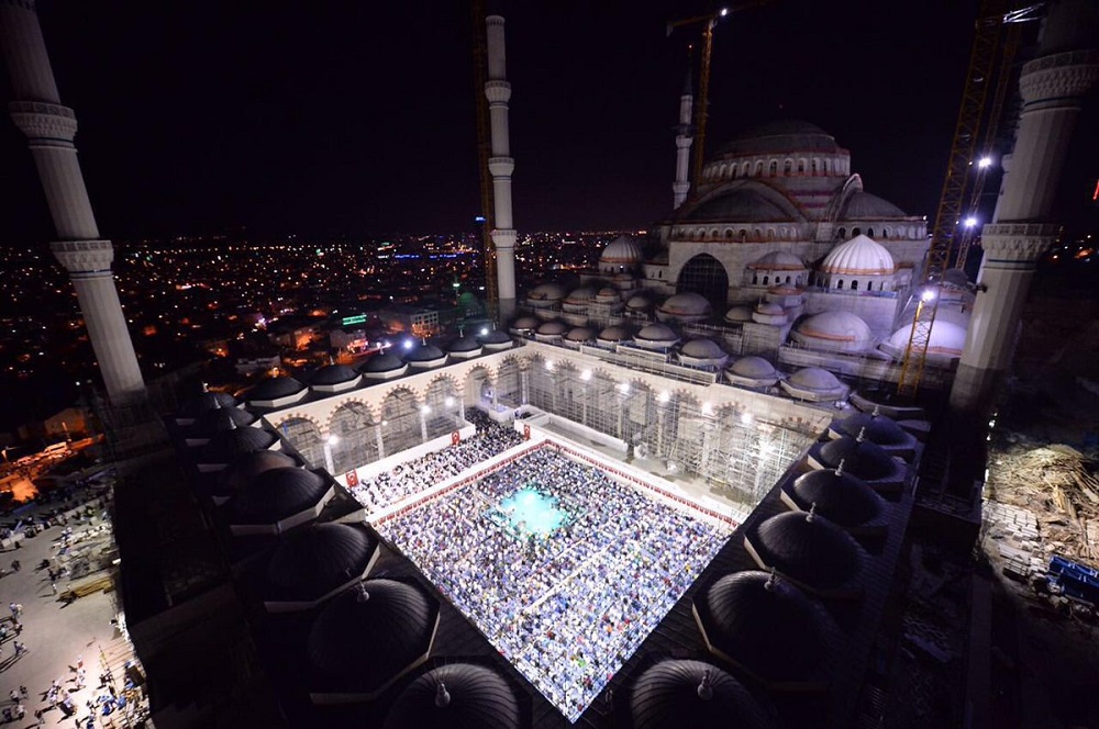 Баткен облусу боюнча 106 мечитте Куран хатм кылынып жатат