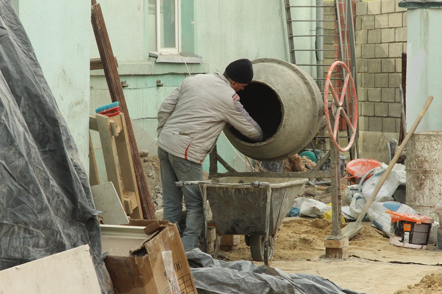 Ош шаарында мечит жана диний окуу жайларды реконструкциялоо иштери уланууда