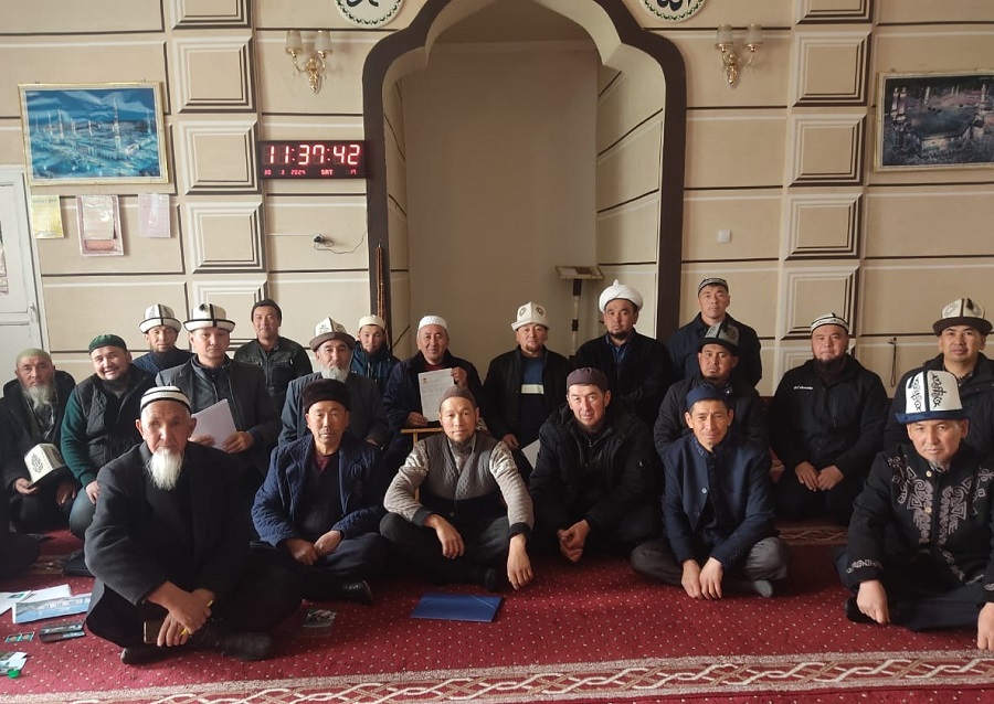 Марат Джусупбеков район имамдарына жыйын өткөрдү